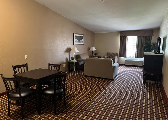 Quality Inn & Suites Middletown - Franklin